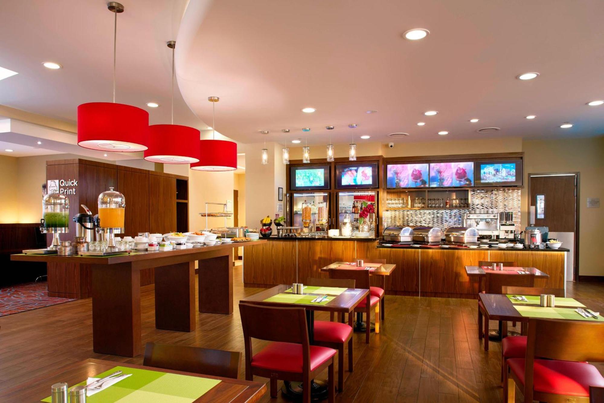 Courtyard By Marriott Хермосило Екстериор снимка