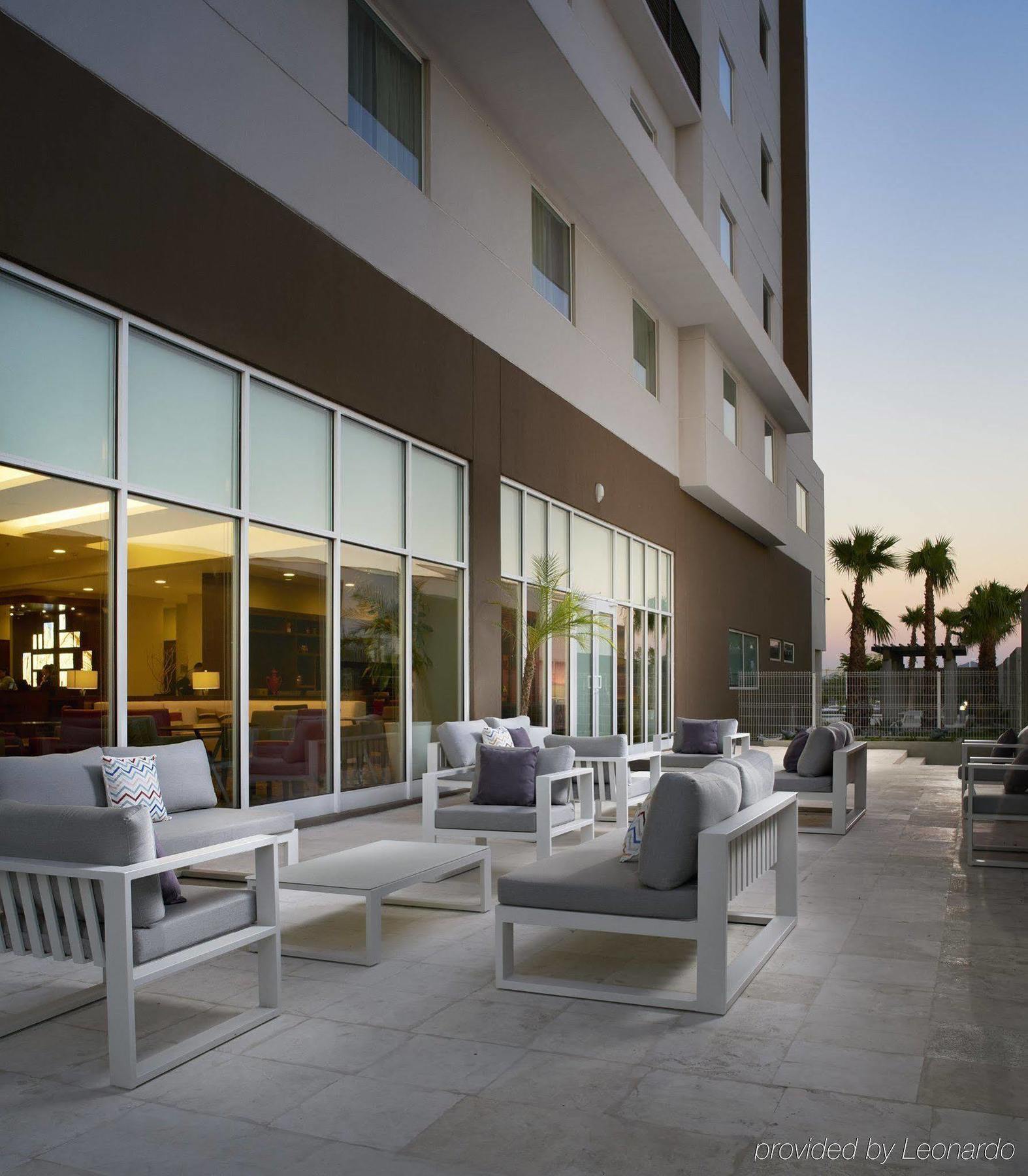 Courtyard By Marriott Хермосило Екстериор снимка